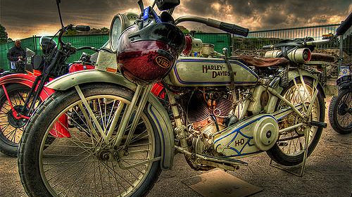 10 Commandments of Motorcycling