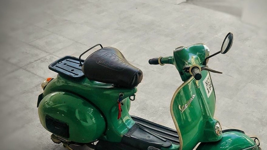 Two Stroke Tuesdays E28 : Bajaj Priya - The Cute Vintage