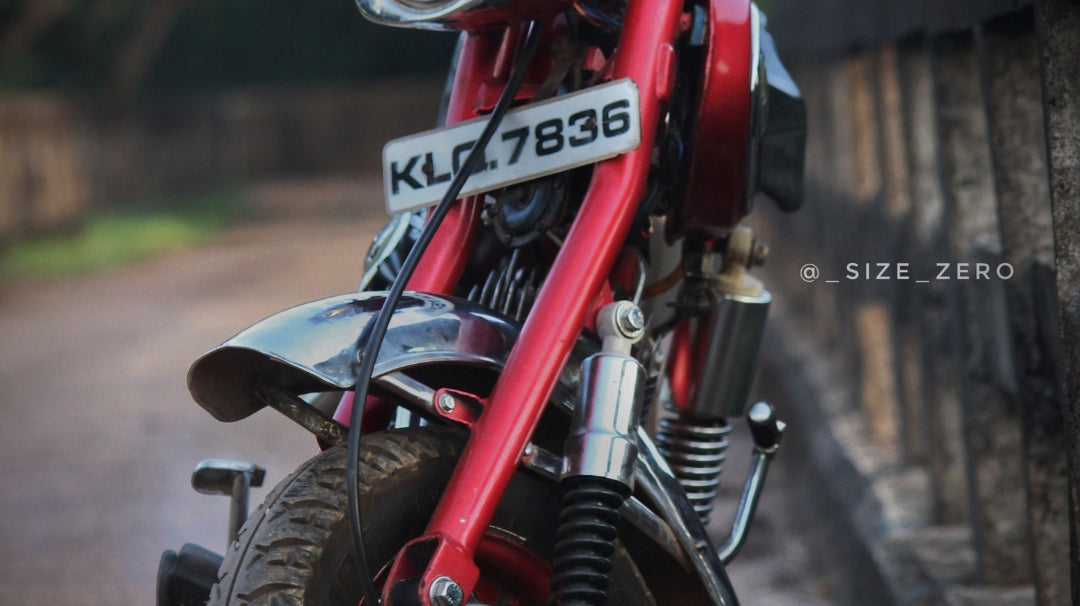 Two Stroke Tuesdays E14 : Rajdoot GTS 'Bobby' 175 - Blast from the Past