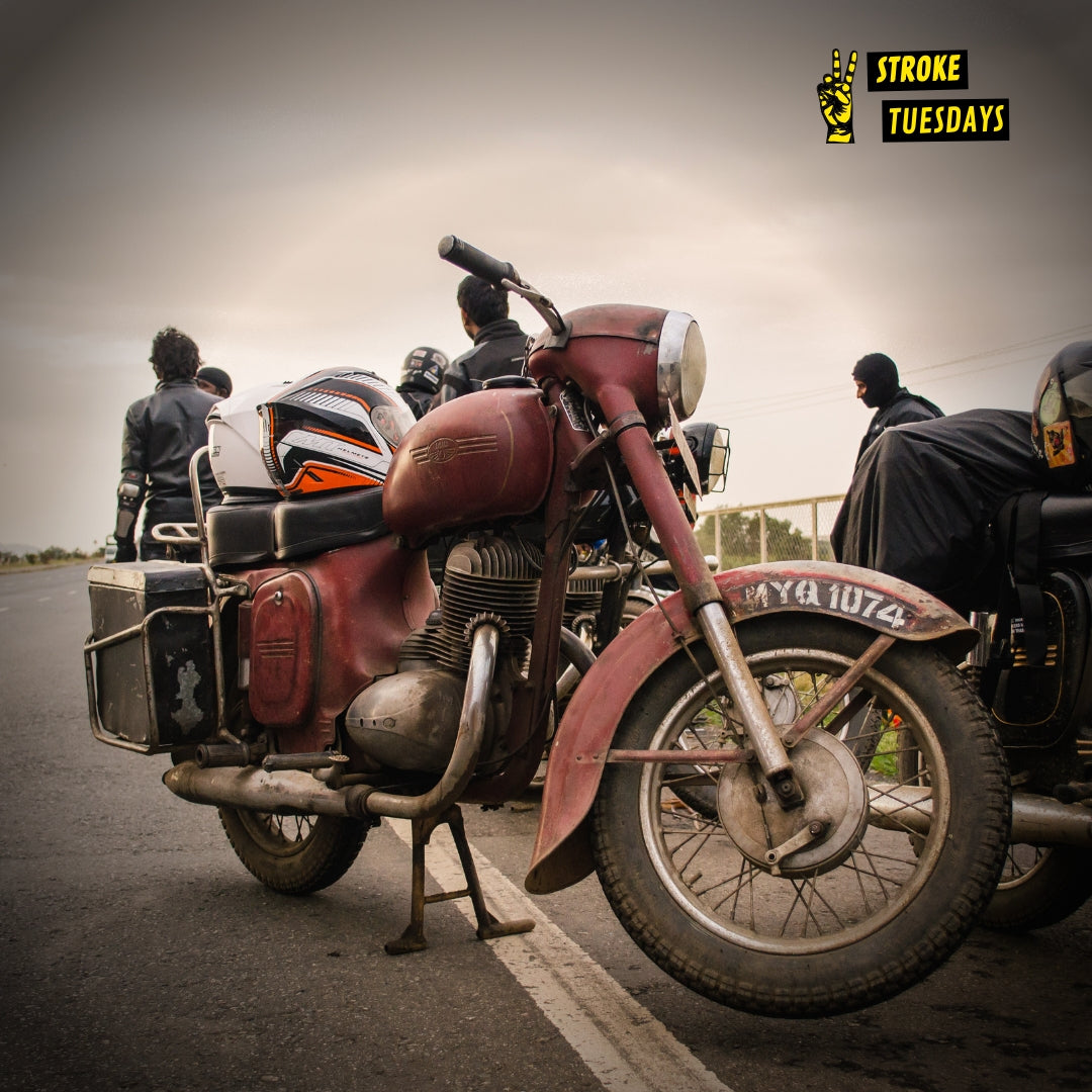 Two Stroke Tuesdays Episode 9 : Roshan Kamat - Building the Ark