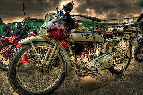 10 Commandments of Motorcycling