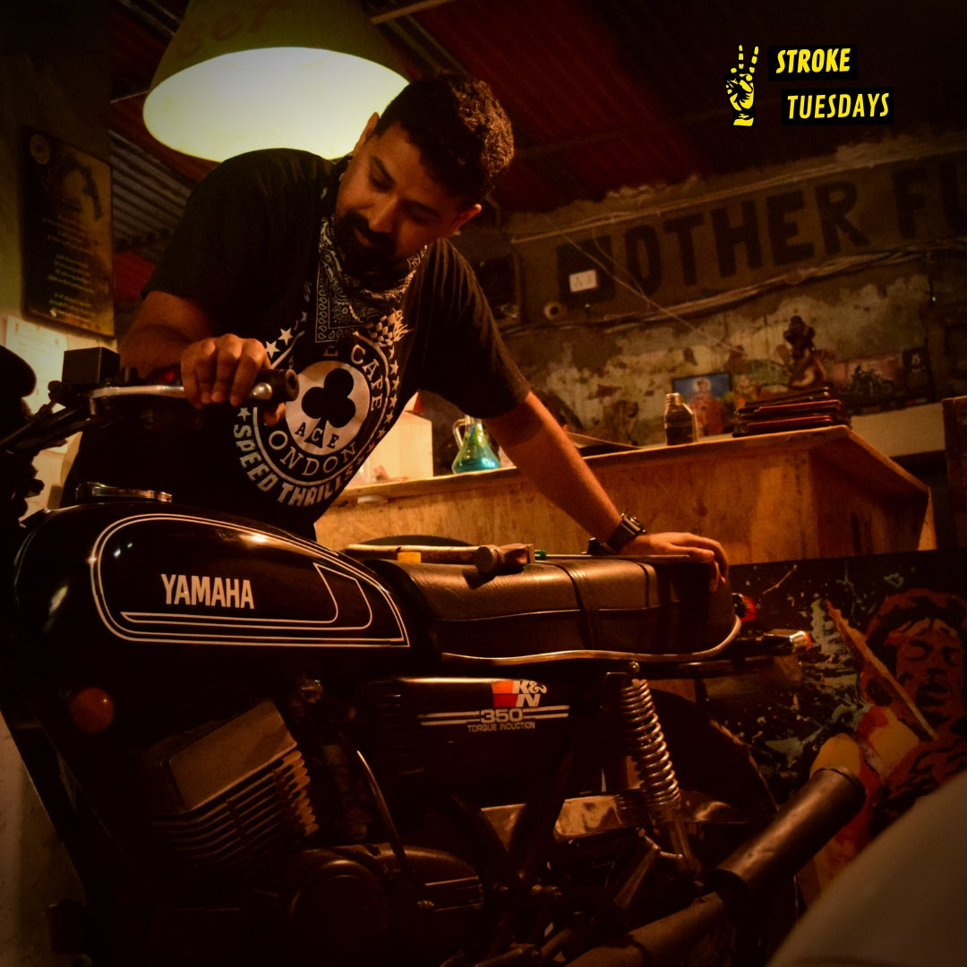 Two Stroke Tuesdays E02 : 1991 Yamaha RD 350 - Taming the Unicorn
