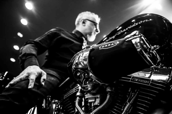 Speaking of Legends – Luca Manni & his Machine [Harley Davidson Deuce]